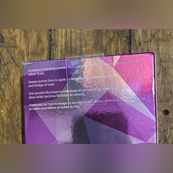 DISCONTINUED!! NIB!! BECCA COSMETICS SHIMMERING SKIN PERFECTER - Picture 8 of 10